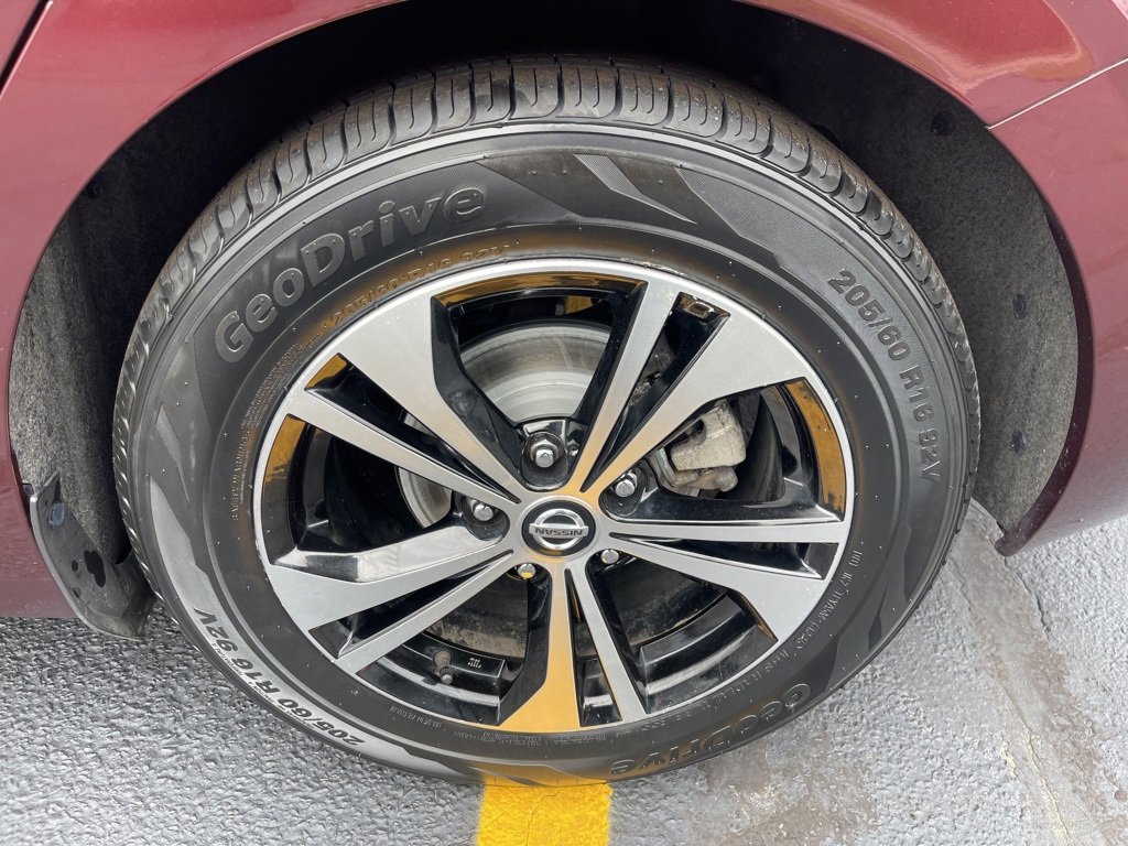 Certified 2022 Nissan Sentra SV image 26