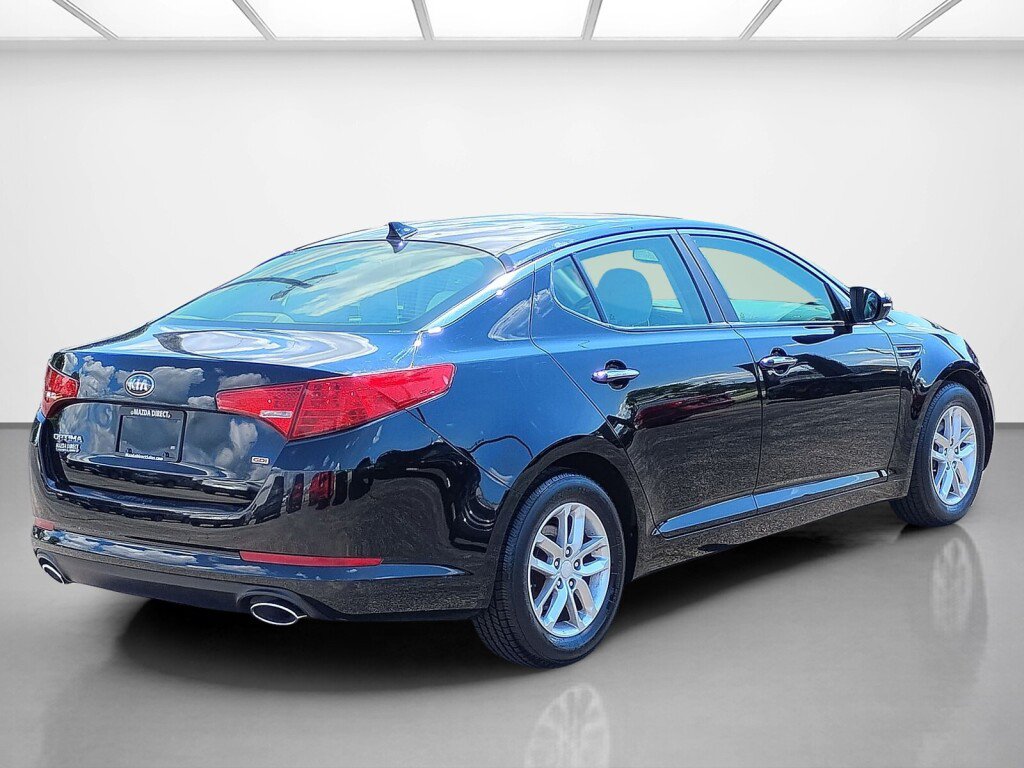 Used 2013 Kia Optima LX w/ Convenience Pkg FWD image 5