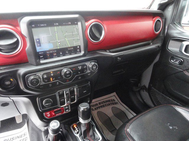 Used 2021 Jeep Gladiator Rubicon AWD/4WD image 13