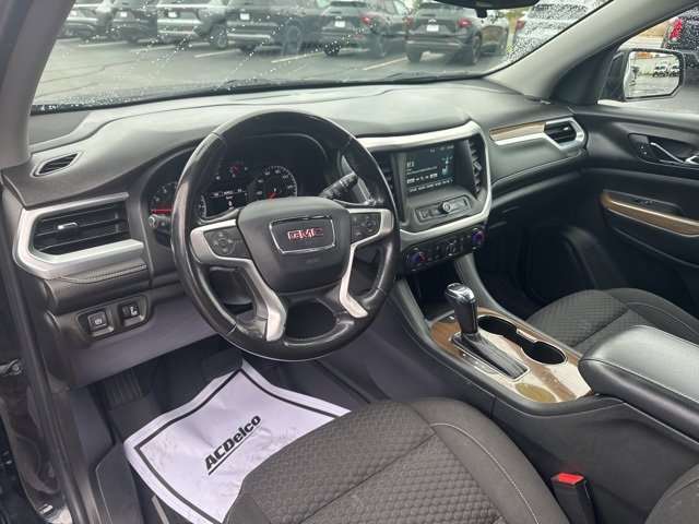 Used 2018 GMC Acadia SLE w/ LPO, Floor Liner Package image 27