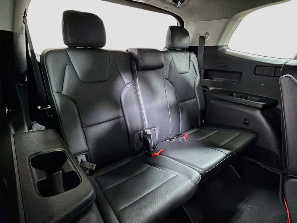 Used 2024 Kia Telluride S AWD/4WD image 29