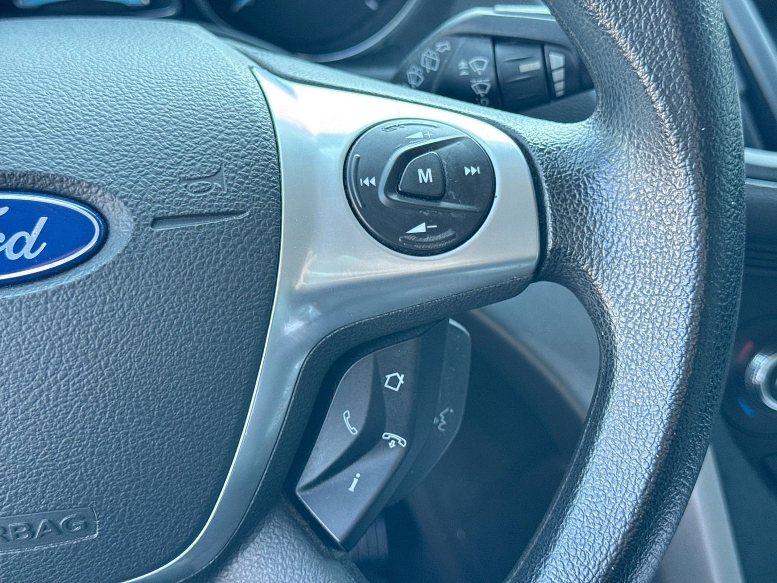 Used 2014 Ford Escape SE w/ Equipment Group 201A AWD/4WD image 25