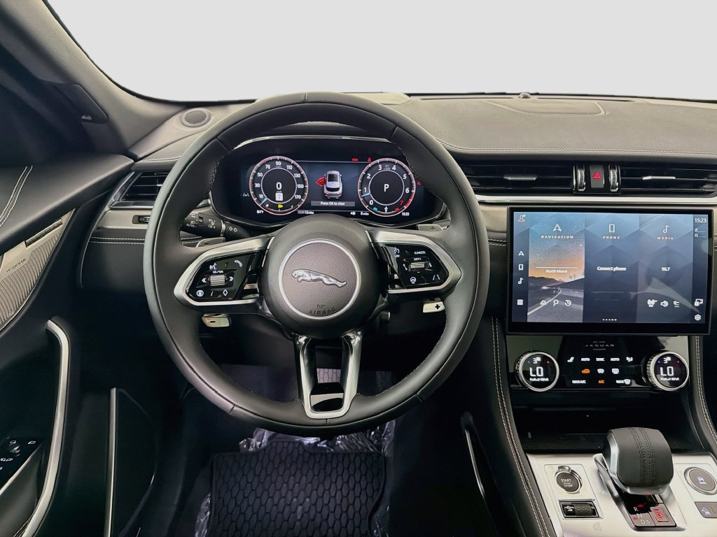 New 2026 Jaguar F-PACE R-Dynamic S AWD/4WD image 24