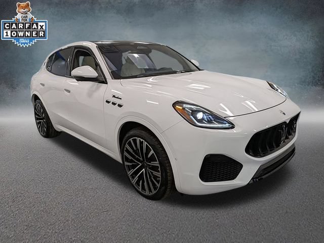 Used 2023 Maserati Grecale Modena AWD/4WD image 3