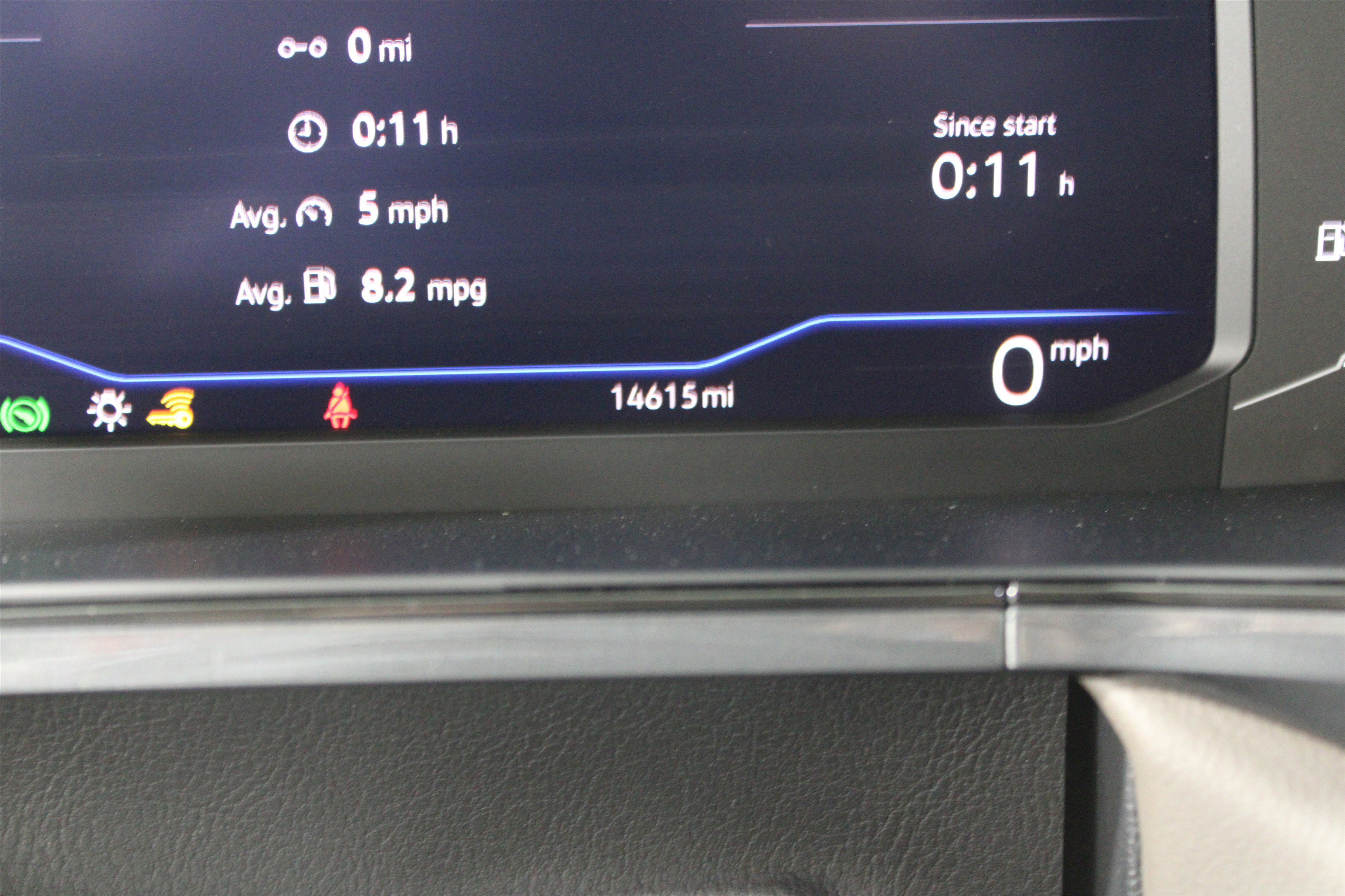 Used 2024 Volkswagen Taos SEL image 12