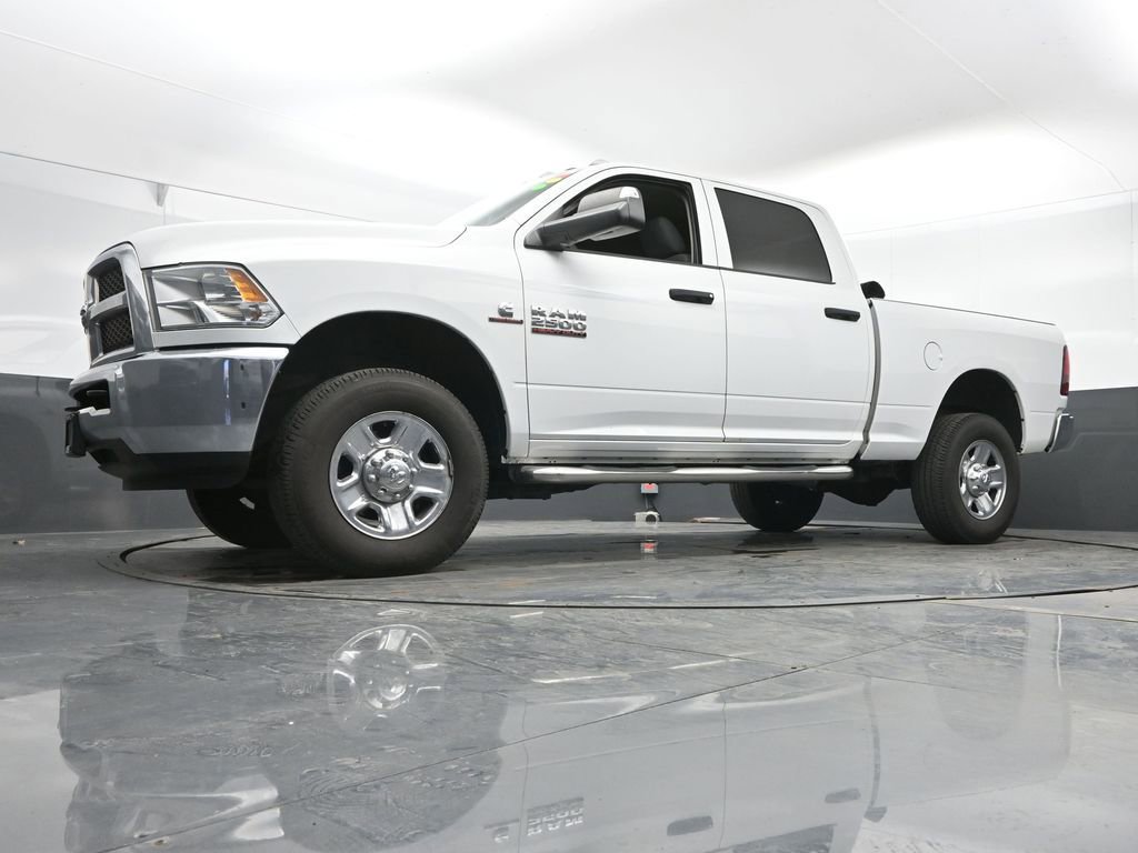 Used 2018 RAM 2500 Tradesman w/ Chrome Appearance Group image 47