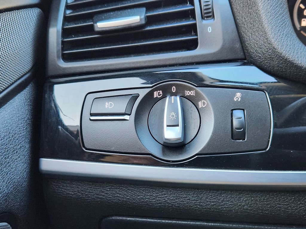 Used 2017 BMW X3 xDrive35i w/ Technology Package image 22