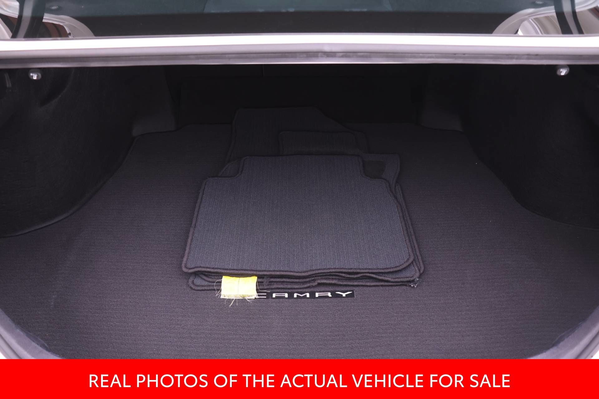 Certified 2024 Toyota Camry SE FWD image 15