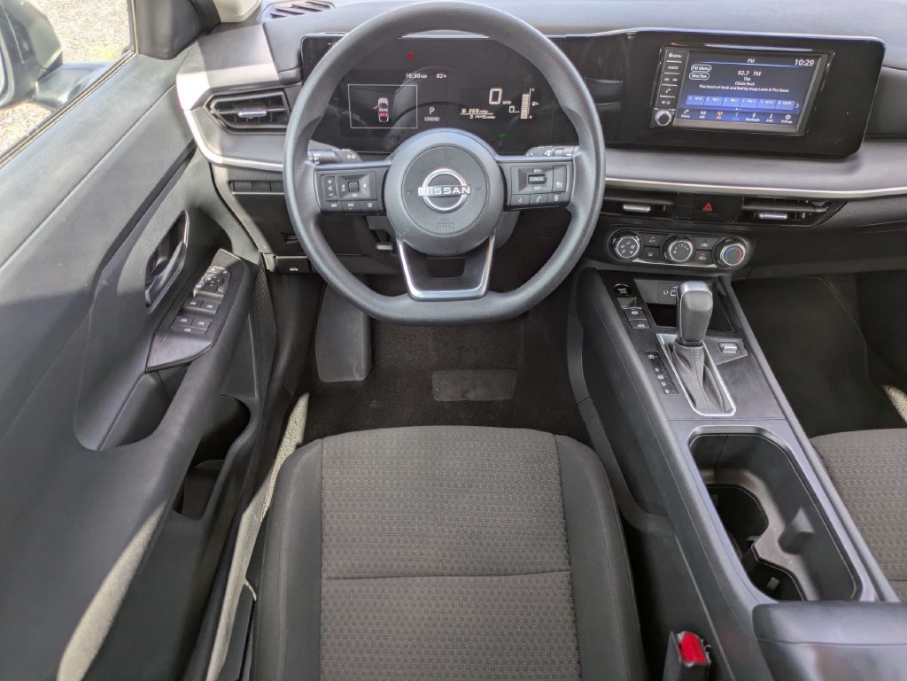 Used 2025 Nissan Kicks S FWD image 20