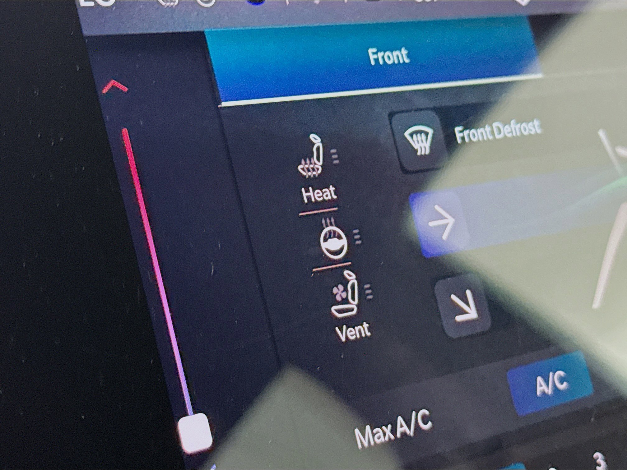 Used 2023 Jeep Wagoneer L Series II image 25