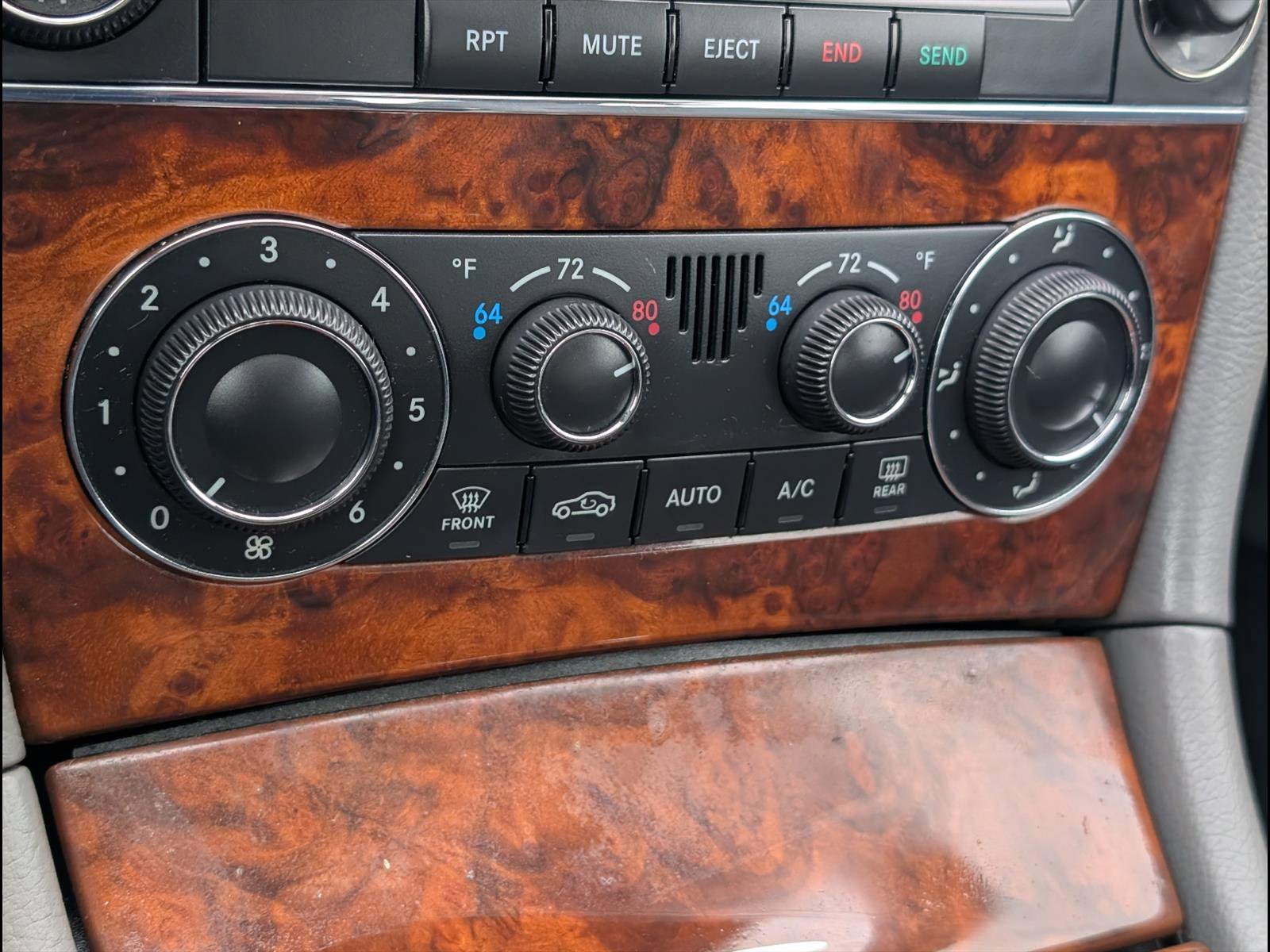 Used 2006 Mercedes-Benz CLK 350 Coupe image 13