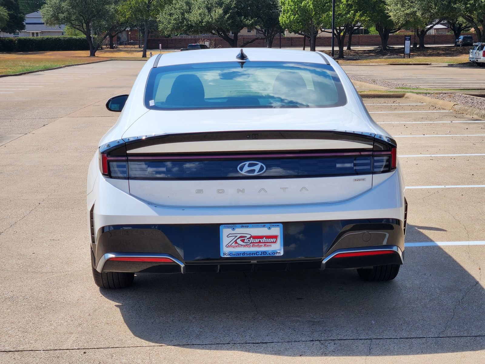 Used 2025 Hyundai Sonata SEL FWD image 5