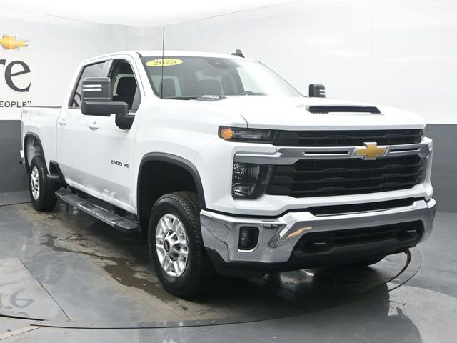 Used 2025 Chevrolet Silverado 2500 LT w/ Convenience Package image 50
