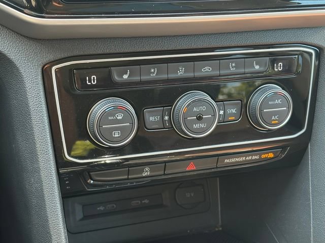 Used 2021 Volkswagen Atlas SEL Premium AWD/4WD image 17