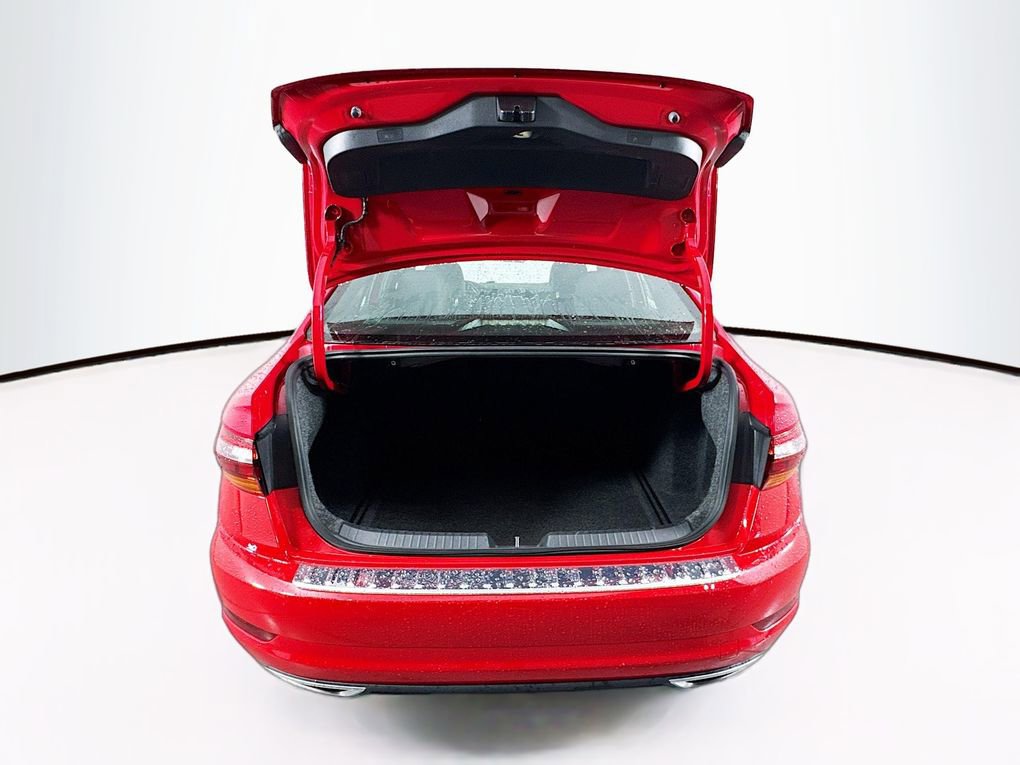 Used 2019 Volkswagen Jetta R-Line image 12