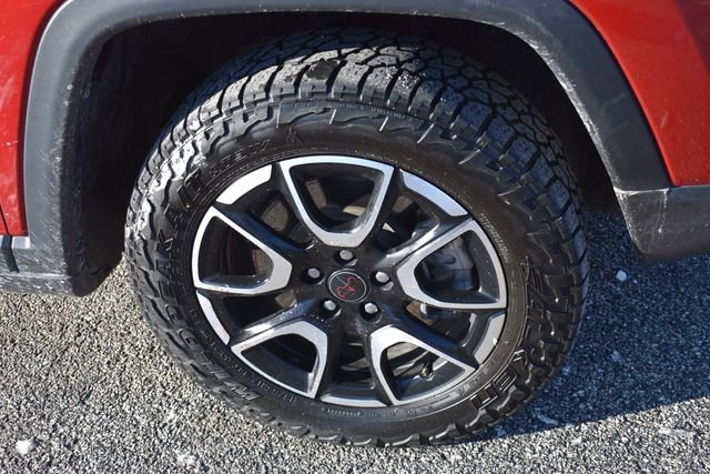 Used 2025 Jeep Compass Trailhawk image 11