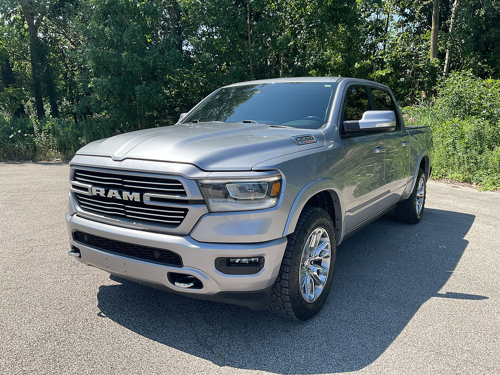 Used 2022 RAM 1500 Laramie w/ Laramie Southwest Edition AWD/4WD image 3
