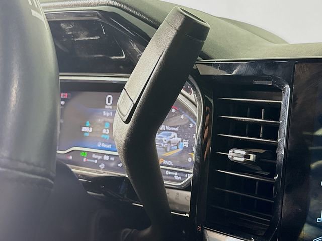 Used 2024 Chevrolet Silverado 3500 LTZ w/ LTZ Convenience Package image 19