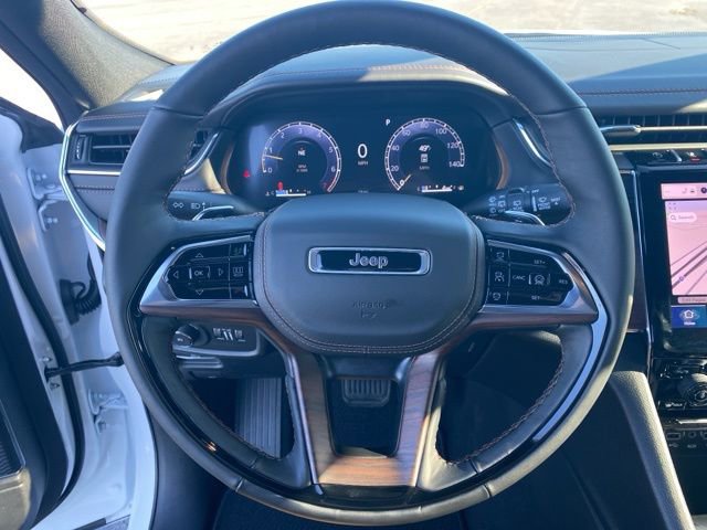 New 2025 Jeep Grand Cherokee L Summit image 16