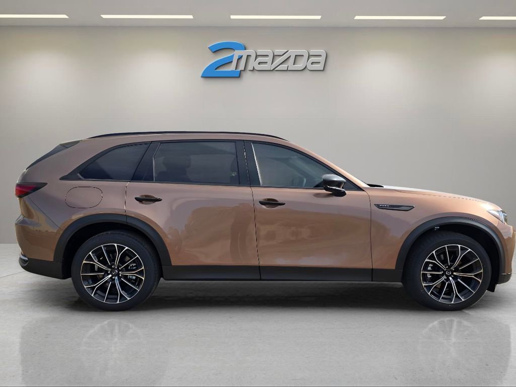 New 2025 MAZDA CX-70 Plug-In Hybrid w/ Premium Plus image 6