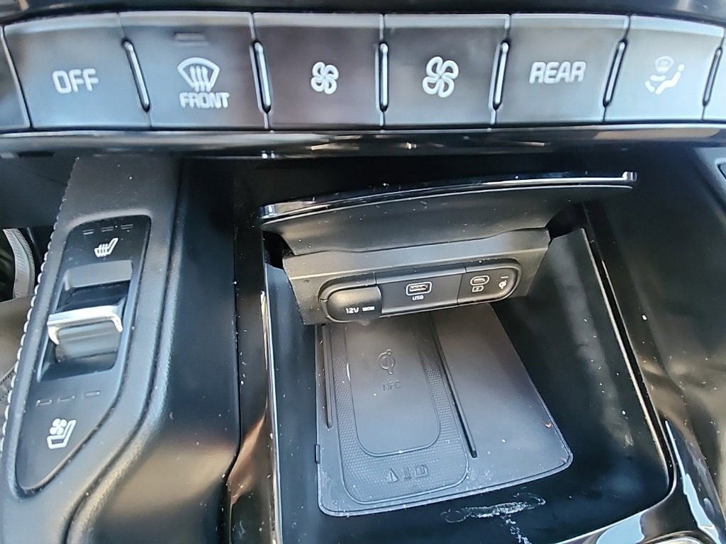 Used 2023 Kia Telluride SX image 9