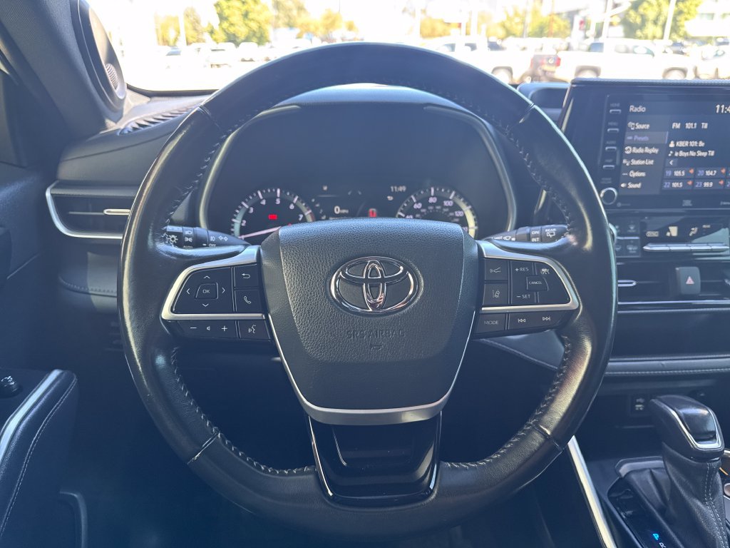 Certified 2022 Toyota Highlander XSE AWD/4WD image 14