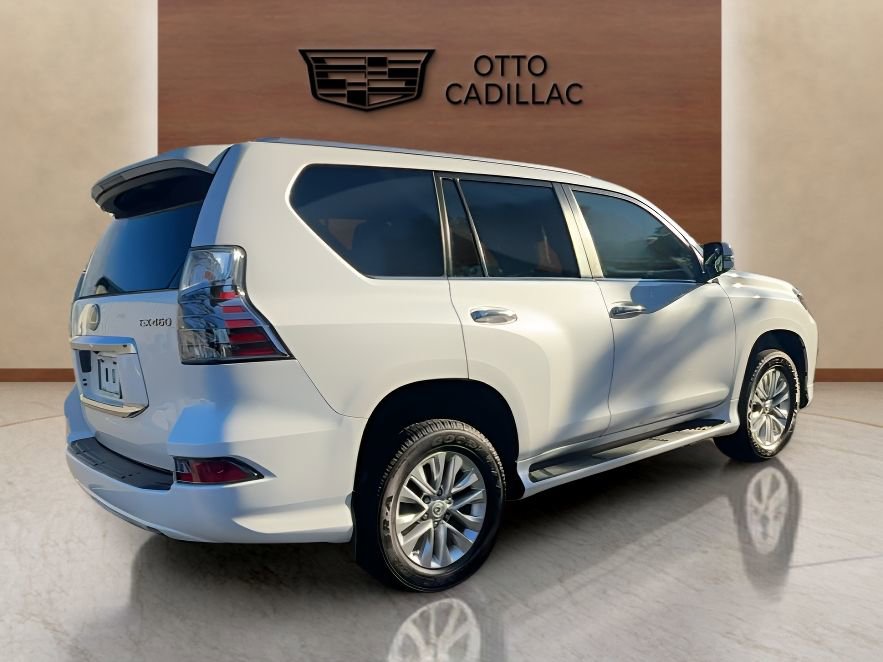 Used 2020 Lexus GX 460 image 5
