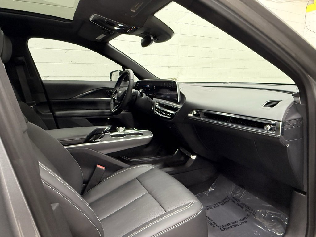 Used 2024 Cadillac Lyriq Sport w/ LPO, Floor Liner Package image 34