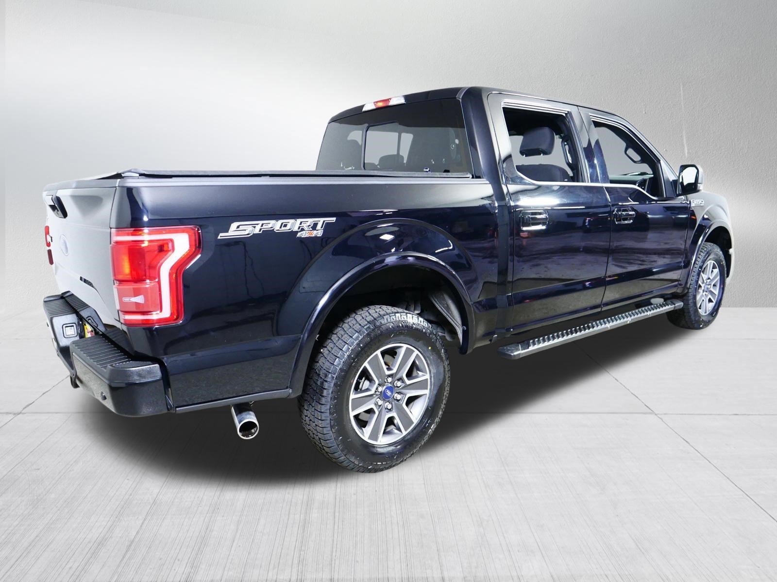 Used 2017 Ford F150 XLT w/ Equipment Group 302A Luxury AWD/4WD image 7
