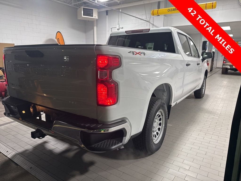Used 2025 Chevrolet Silverado 1500 W/T w/ WT Value Package image 4