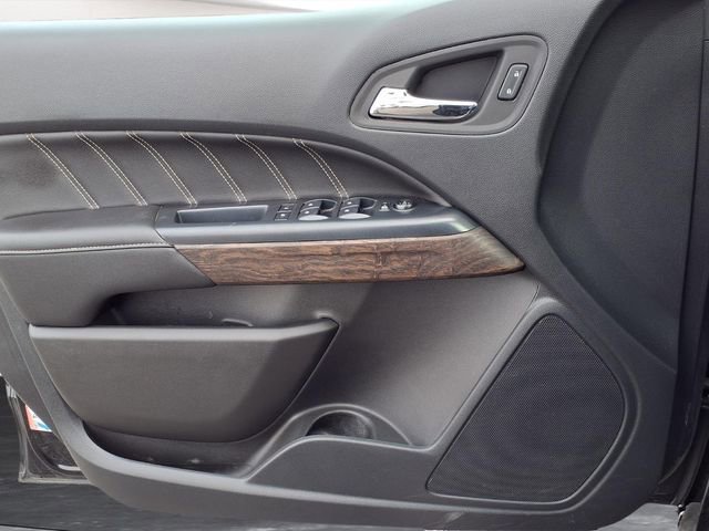 Certified 2022 GMC Canyon Denali w/ Denali Black Edition Package image 14