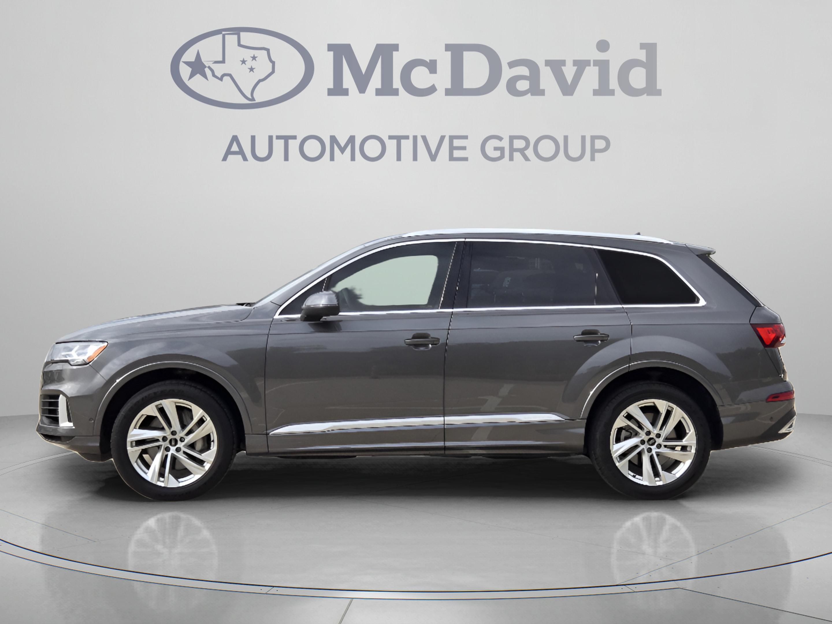 Used 2021 Audi Q7 3.0T Premium Plus AWD/4WD image 2
