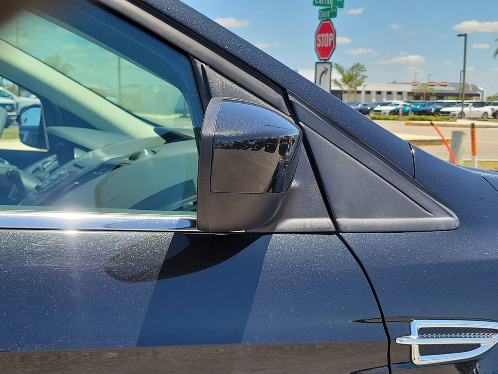 Used 2015 Ford Escape SE image 6