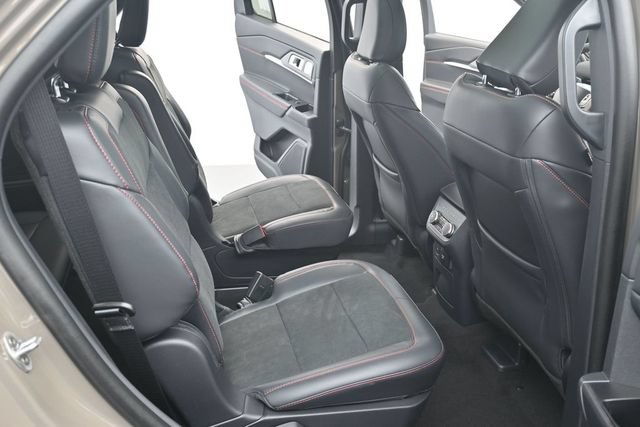 Used 2026 Ford Explorer ST w/ Sun And Sound Package AWD/4WD image 36