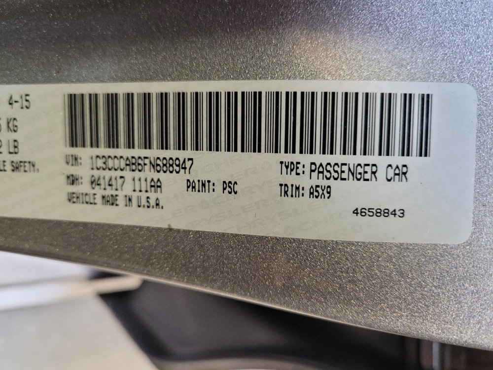 Used 2015 Chrysler 200 Limited FWD image 33