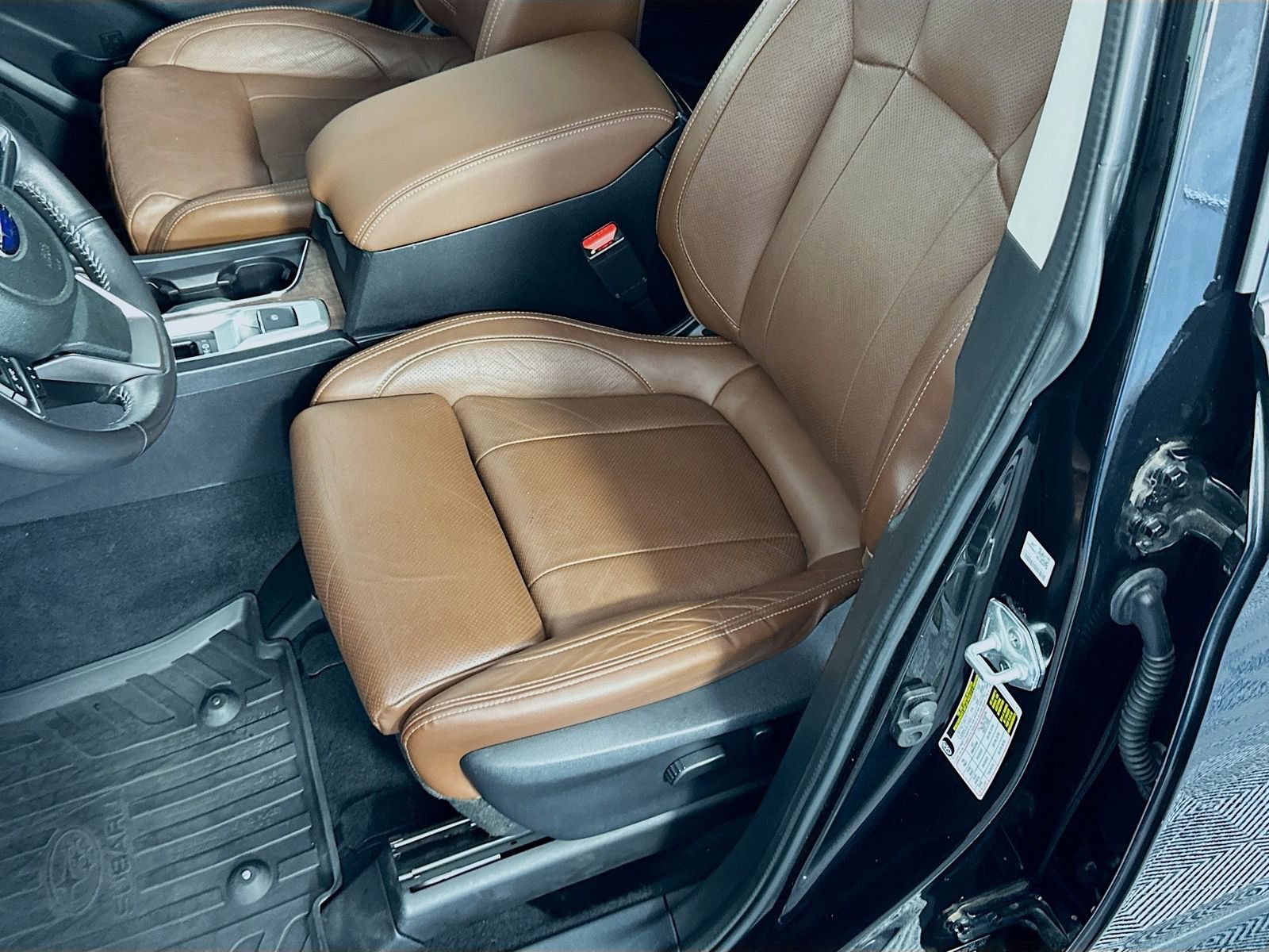 Used 2023 Subaru Ascent Touring AWD/4WD image 20