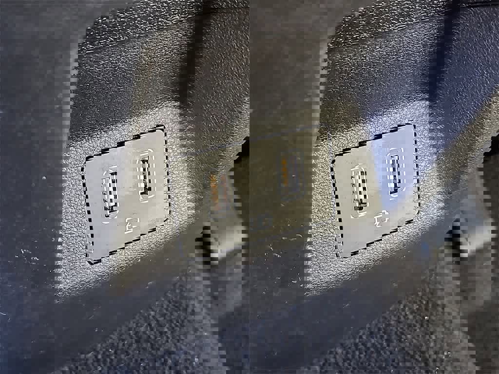 Used 2024 Hyundai Tucson Limited image 30