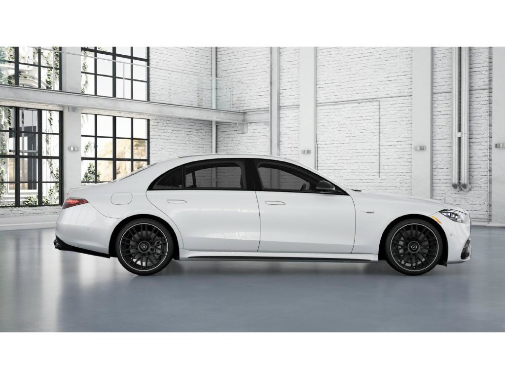 Used 2025 Mercedes-Benz S 63 AMG S image 2