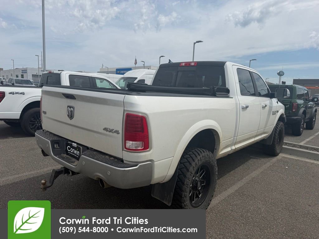 Used 2017 RAM 1500 Laramie w/ Convenience Group AWD/4WD image 10