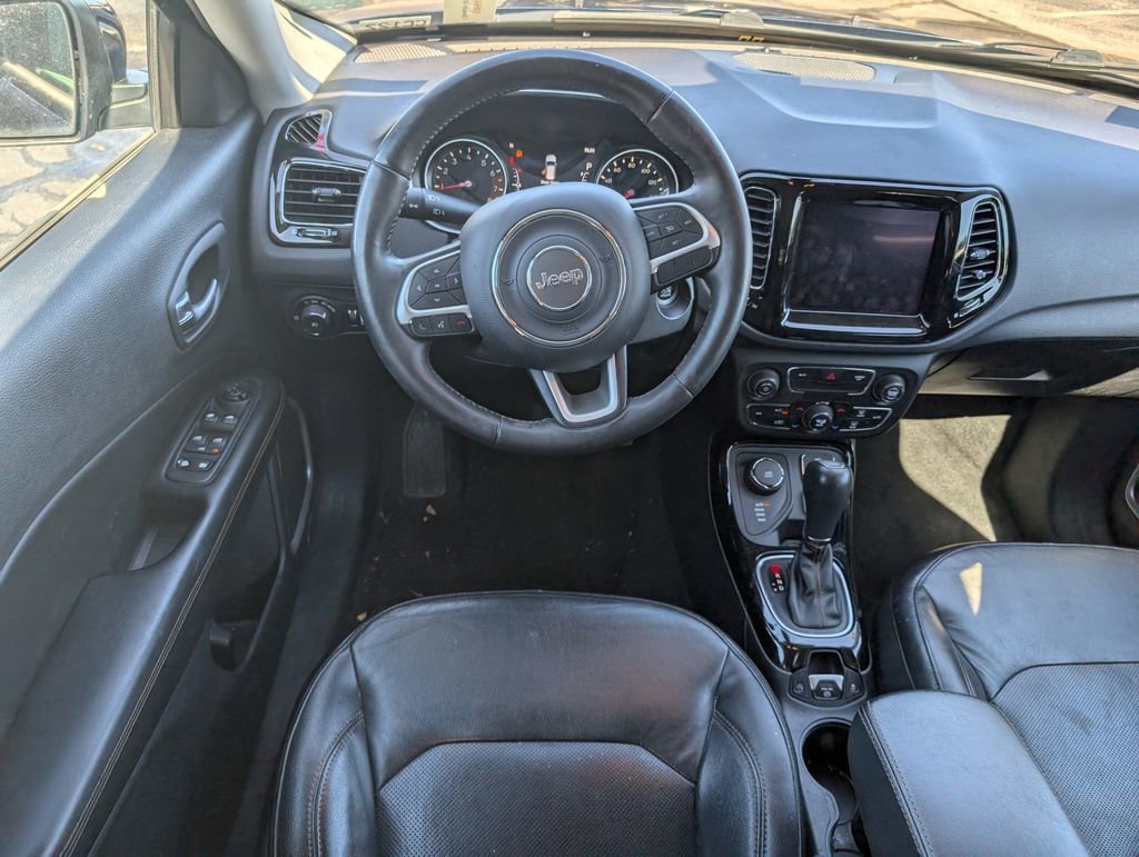 Used 2018 Jeep Compass Limited w/ Navigation Group image 9