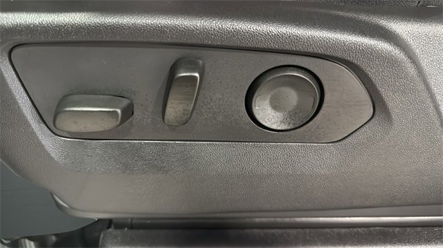 Used 2024 Chevrolet Silverado 1500 LT w/ Leather Package image 24