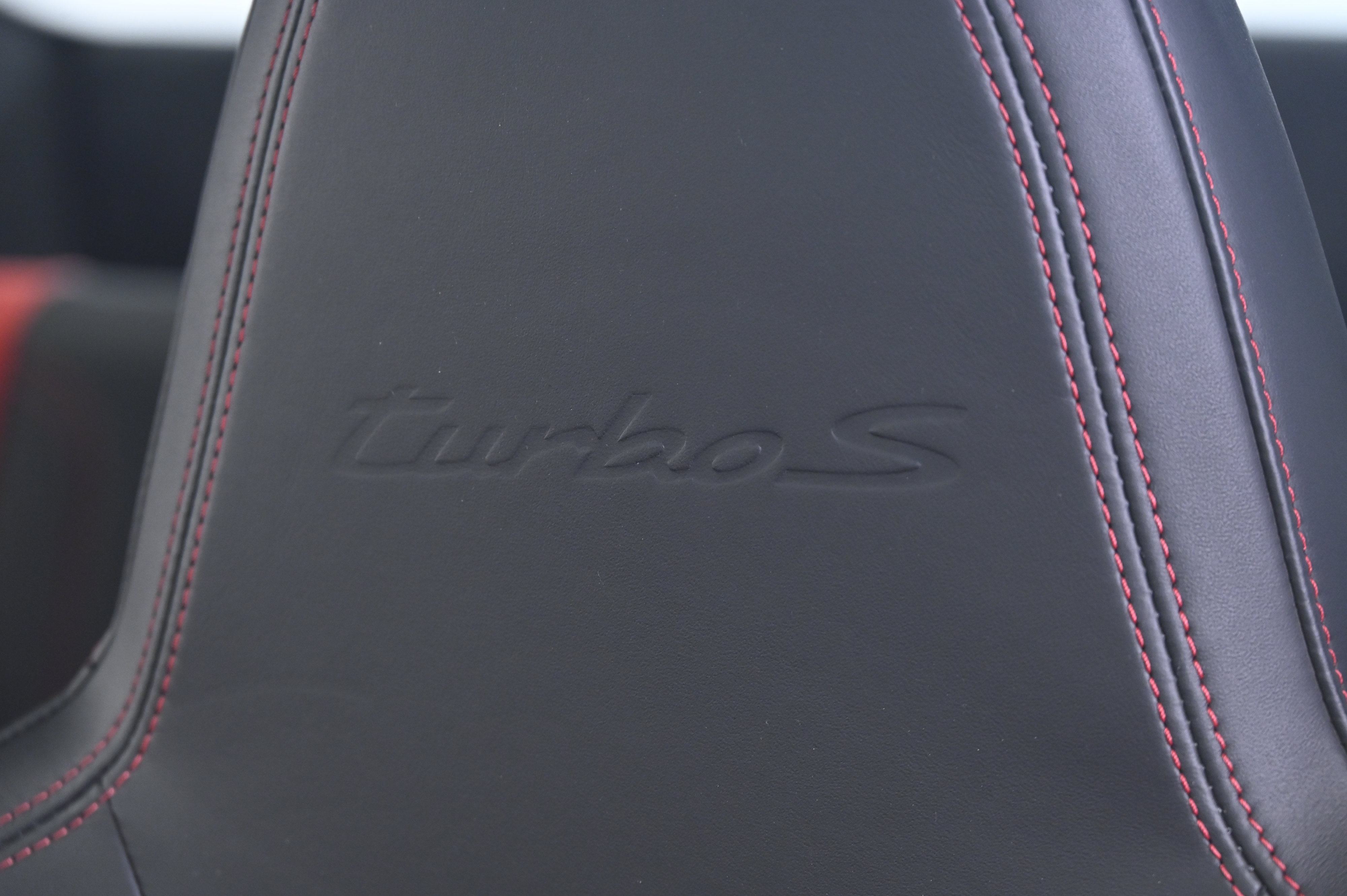 Certified 2021 Porsche 911 Turbo AWD/4WD image 28