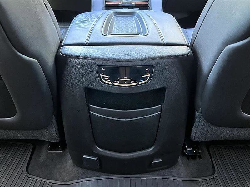 Used 2015 Cadillac Escalade Luxury RWD image 47