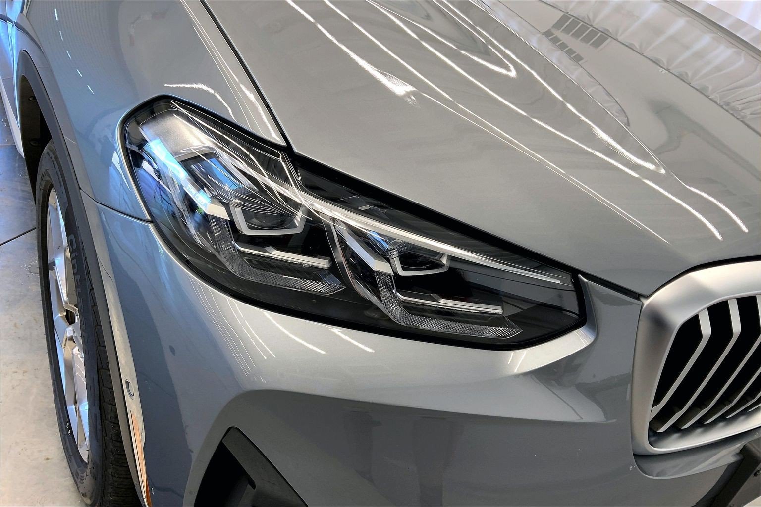 Used 2023 BMW X3 xDrive30i w/ Premium Package AWD/4WD image 10