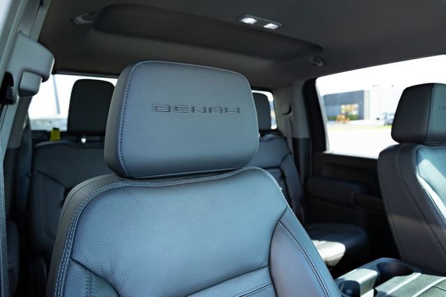 Used 2023 GMC Sierra 2500 Denali AWD/4WD image 33