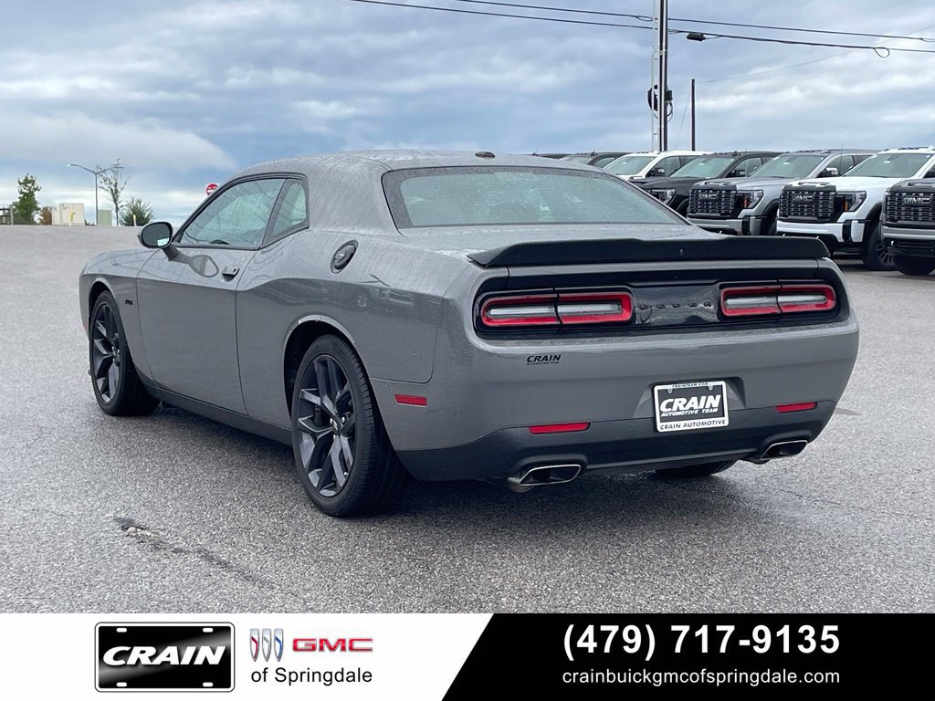 Used 2023 Dodge Challenger R/T w/ Blacktop Package RWD image 5