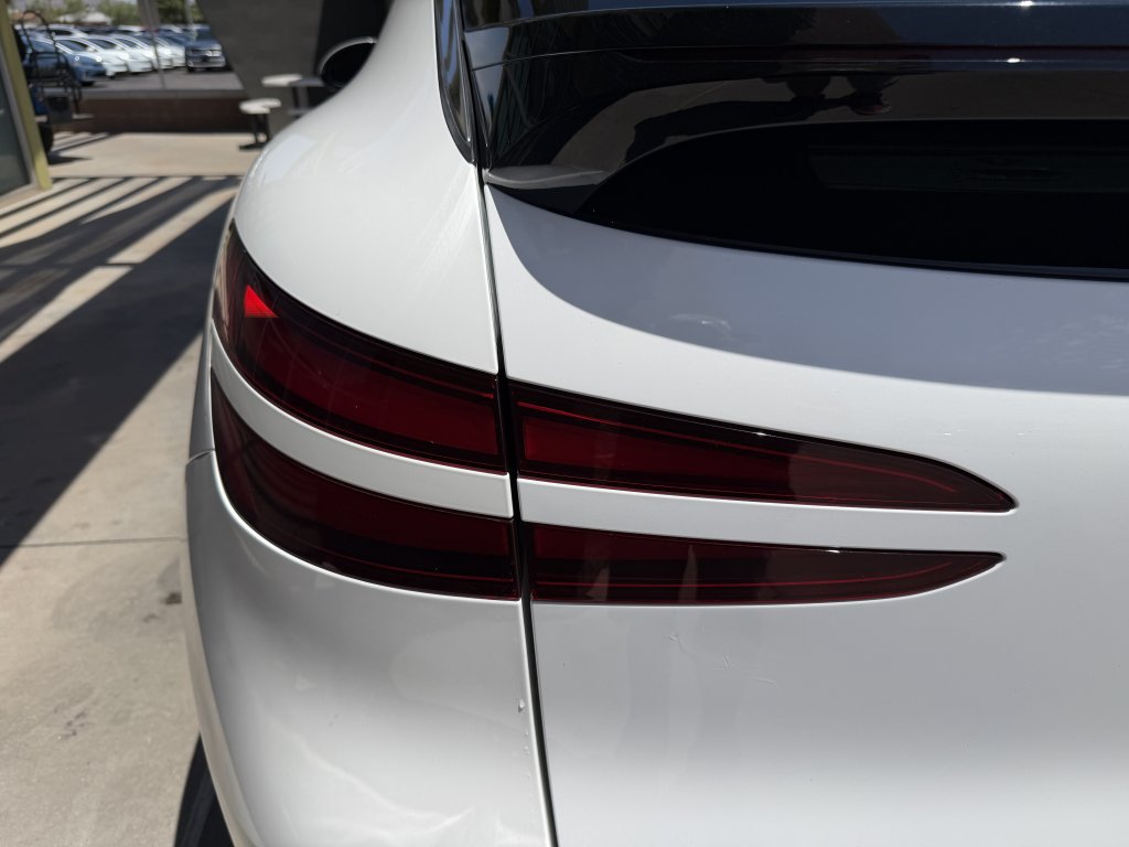 Used 2023 Genesis GV60 Advanced AWD/4WD image 14