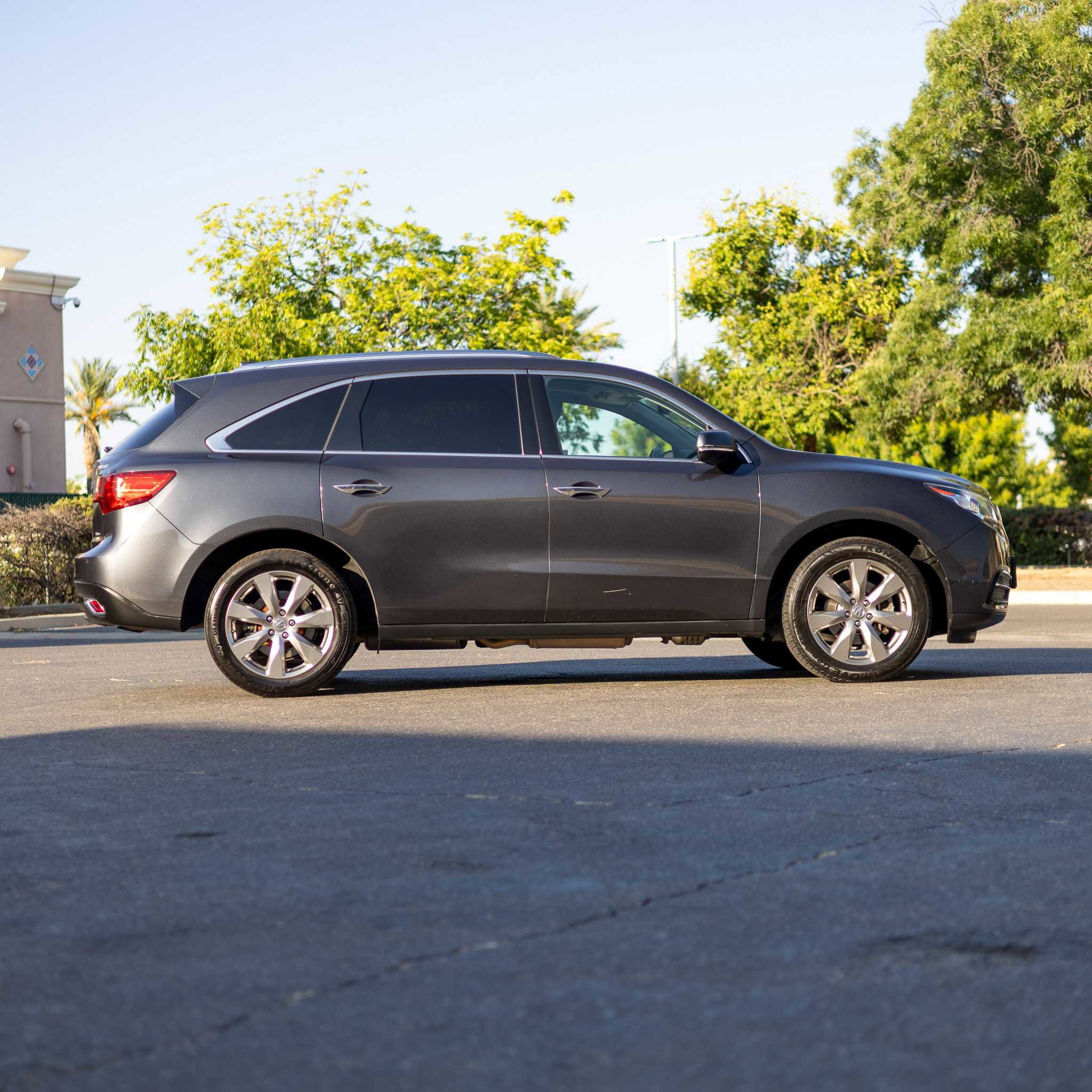 Used 2016 Acura MDX SH-AWD image 8