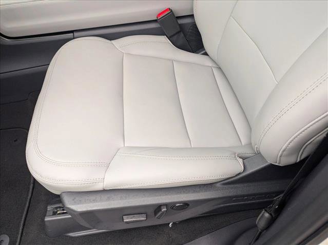 New 2026 Ford Expedition Active image 3