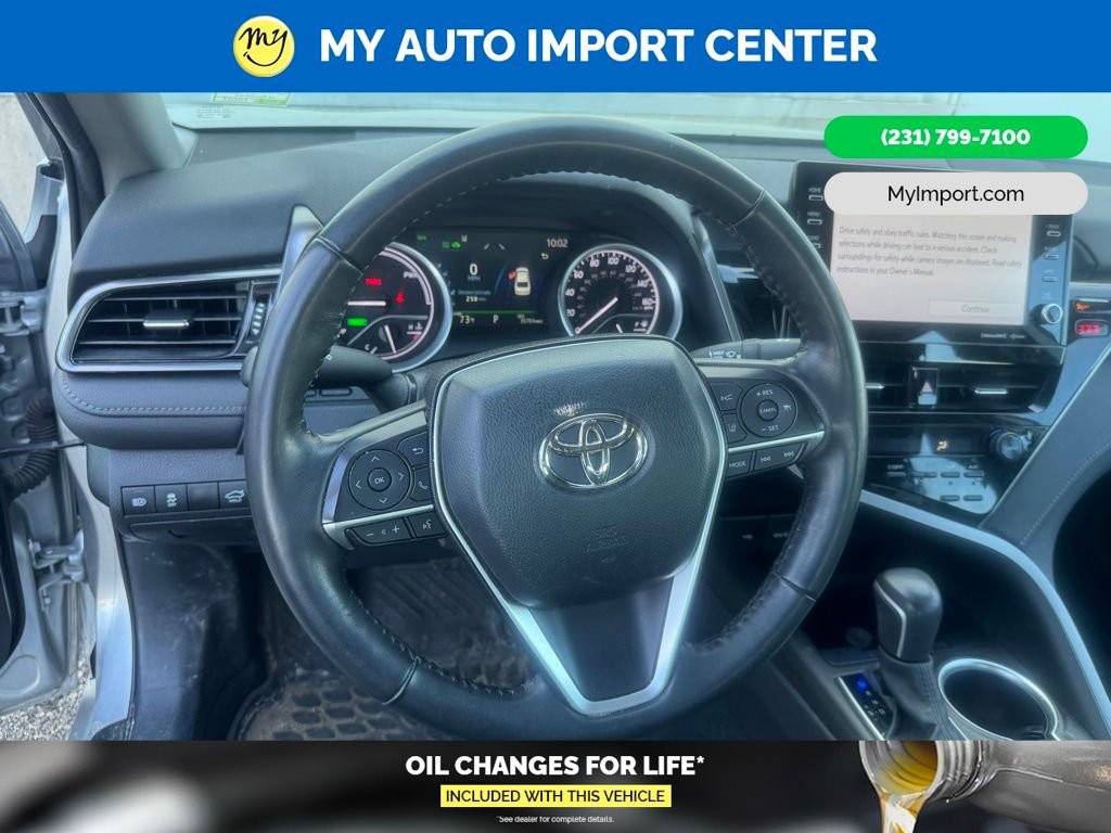 Used 2023 Toyota Camry XLE w/ Cold Weather Package FWD image 9